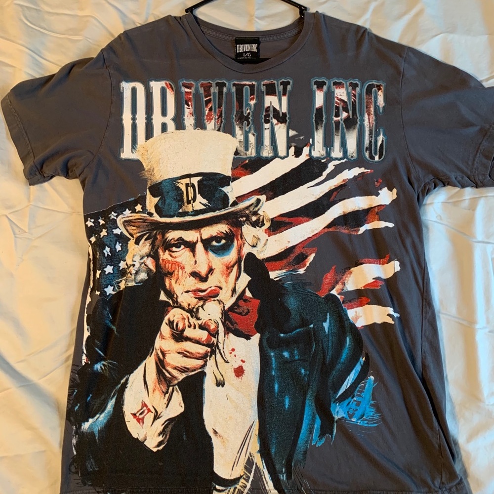Driven Inc. MMA t-shirt  size Large